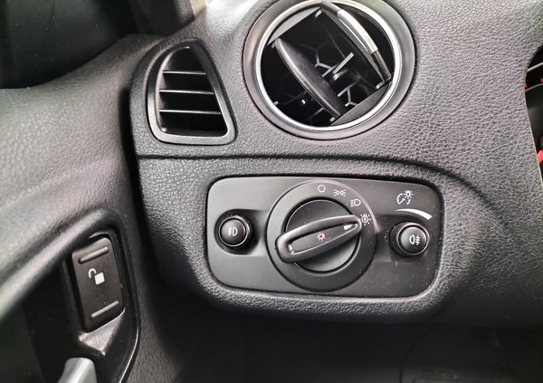 Ford S-Max cena 44000 przebieg: 246100, rok produkcji 2014 z Płock małe 631